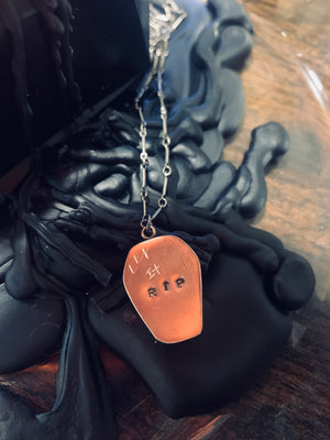 Let it RiP Agate Casket Necklace