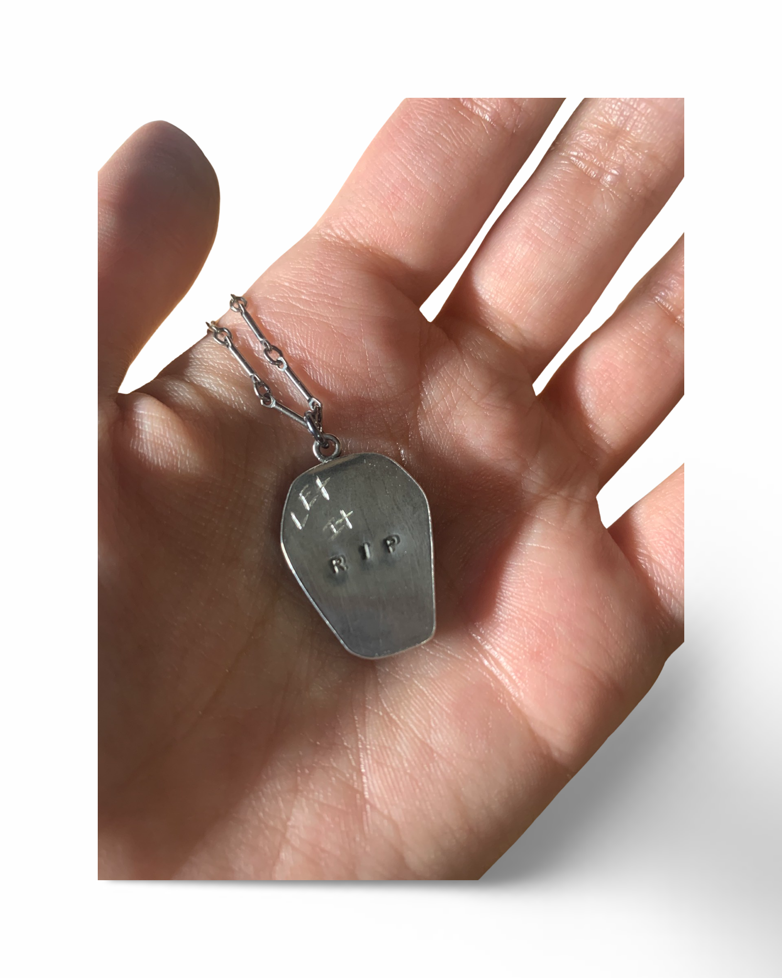 Let it RiP Agate Casket Necklace