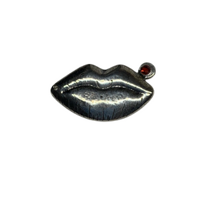 Kiss Off Choker